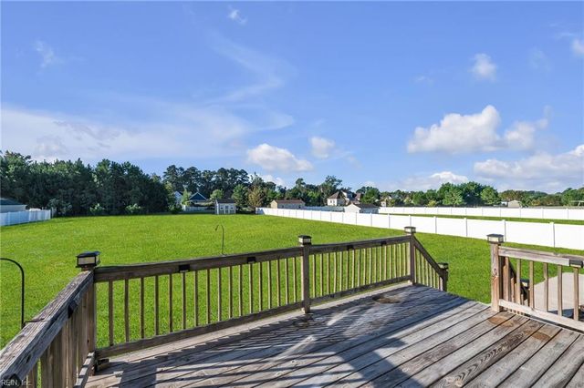 146 Moyock Landing DR, Moyock, NC 27958