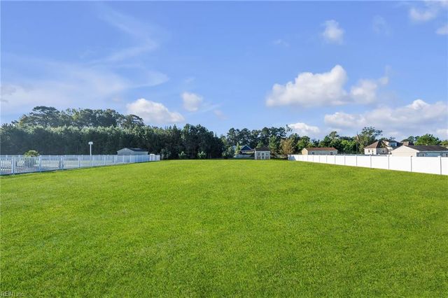 146 Moyock Landing DR, Moyock, NC 27958