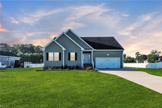 146 Moyock Landing DR, Moyock, NC 27958