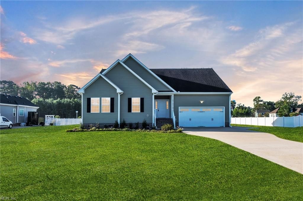 146 Moyock Landing DR, Moyock, NC 27958