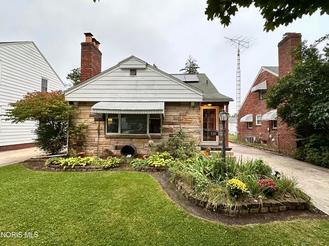 539 Ansonia Street, Oregon, OH 43616