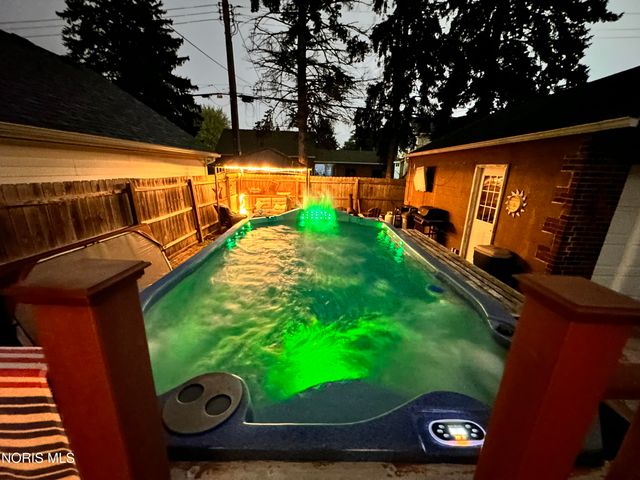 539 Ansonia Street, Oregon, OH 43616