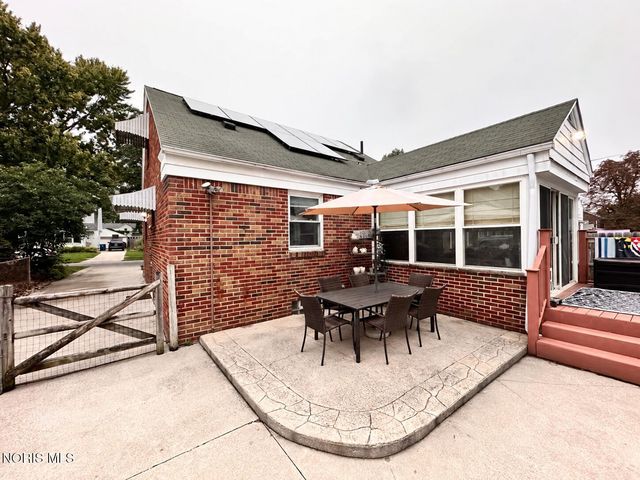 539 Ansonia Street, Oregon, OH 43616
