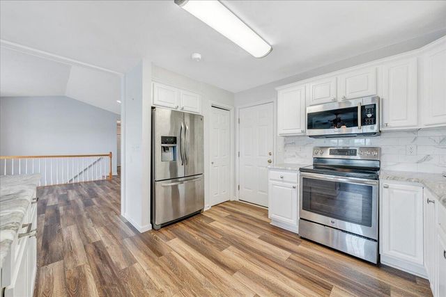 2278 Isle Of Pines DR, Moneta, VA 24121