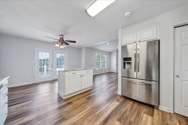 2278 Isle Of Pines DR, Moneta, VA 24121