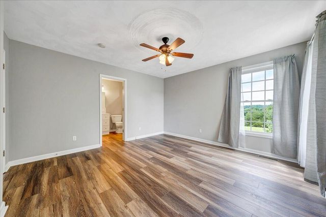 2278 Isle Of Pines DR, Moneta, VA 24121