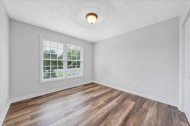 2278 Isle Of Pines DR, Moneta, VA 24121