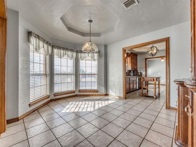 813 N Council Road S, Newcastle, OK 73065