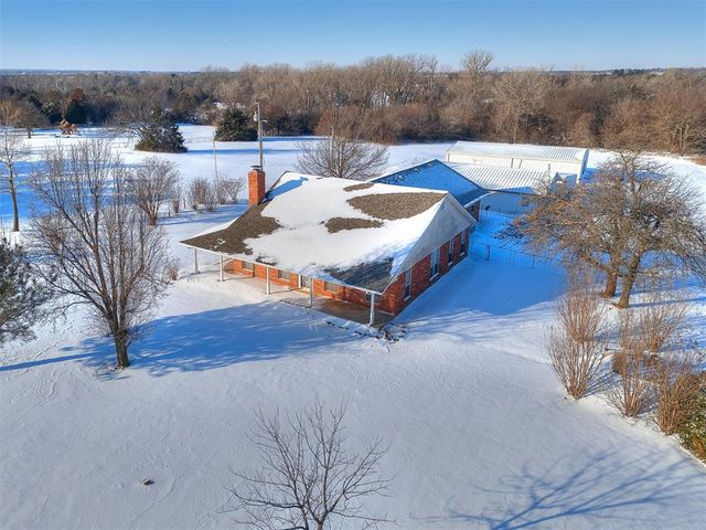 813 N Council Road S, Newcastle, OK 73065