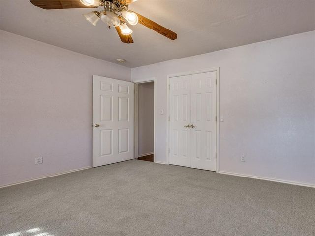 813 N Council Road S, Newcastle, OK 73065