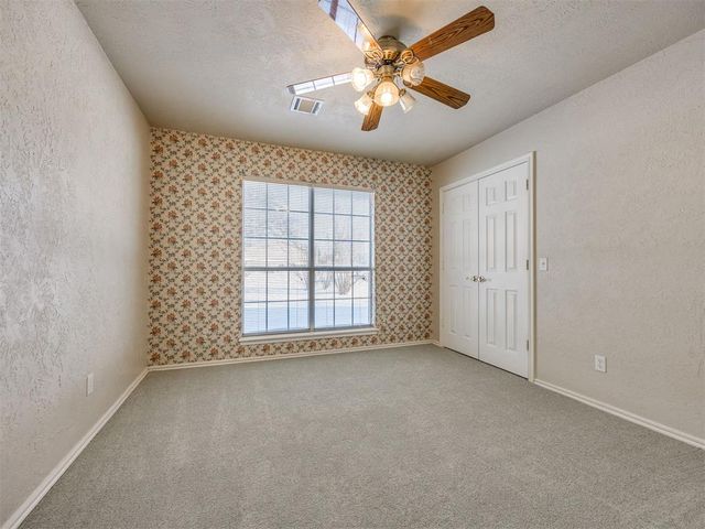 813 N Council Road S, Newcastle, OK 73065