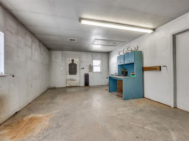 813 N Council Road S, Newcastle, OK 73065