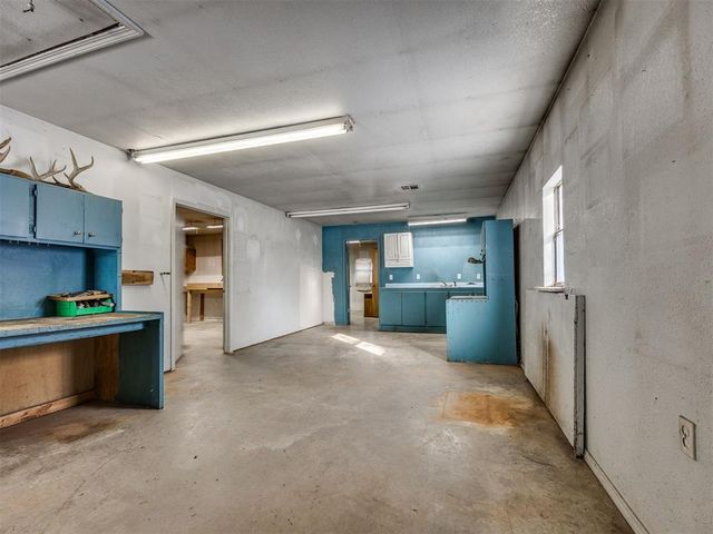 813 N Council Road S, Newcastle, OK 73065