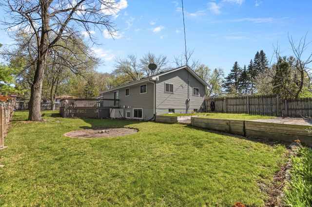 6500 Annapolis Lane N, Maple Grove, MN 55311