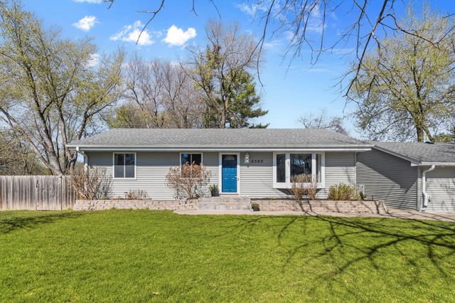 6500 Annapolis Lane N, Maple Grove, MN 55311