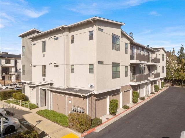 1065 Saginaw Terrace 203, Sunnyvale, CA 94089