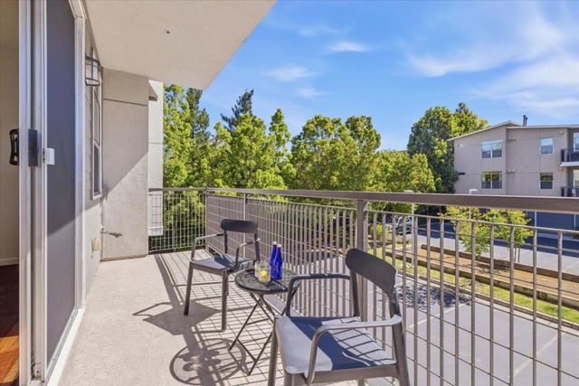 1065 Saginaw Terrace 203, Sunnyvale, CA 94089