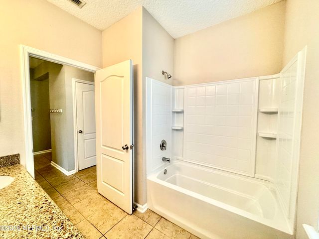 1341 CAMP RIDGE Lane, Middleburg, FL 32068