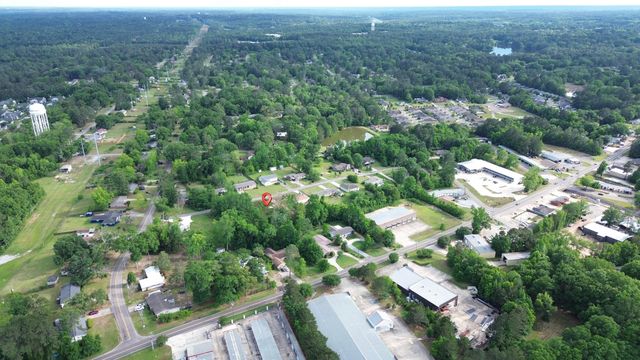 105 Clark Ave., Hattiesburg, MS 39402