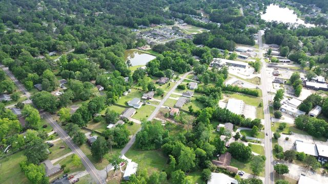 105 Clark Ave., Hattiesburg, MS 39402
