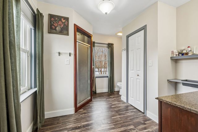 1027 Mulberry St, Burns, TN 37029