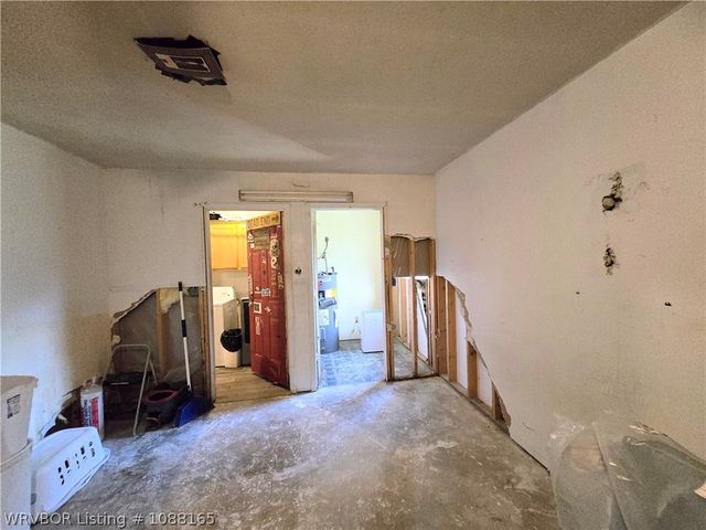 107 Ellis Loop, Pocola, OK 74902