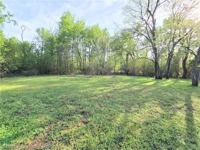 107 Ellis Loop, Pocola, OK 74902