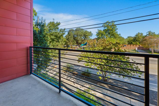 1615 E 7th ST 202, Austin, TX 78702