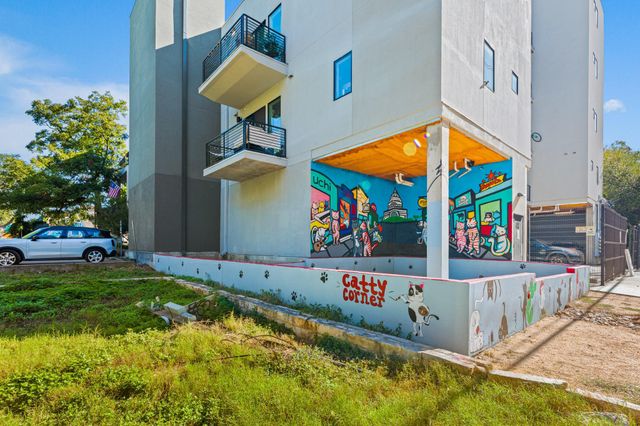 1615 E 7th ST 202, Austin, TX 78702