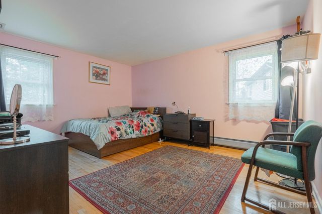 2393 Steuben St, Union Twp, NJ 07083