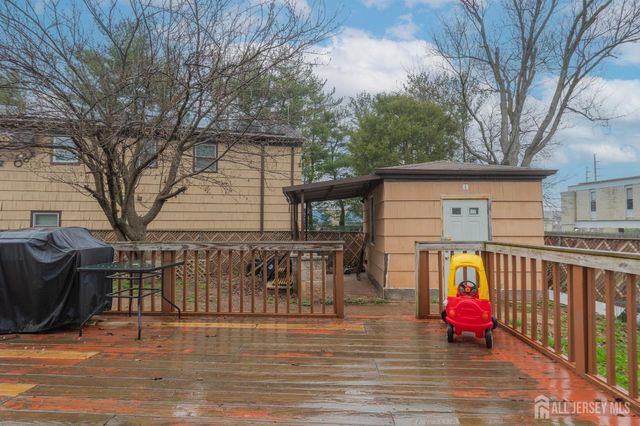 2393 Steuben St, Union Twp, NJ 07083