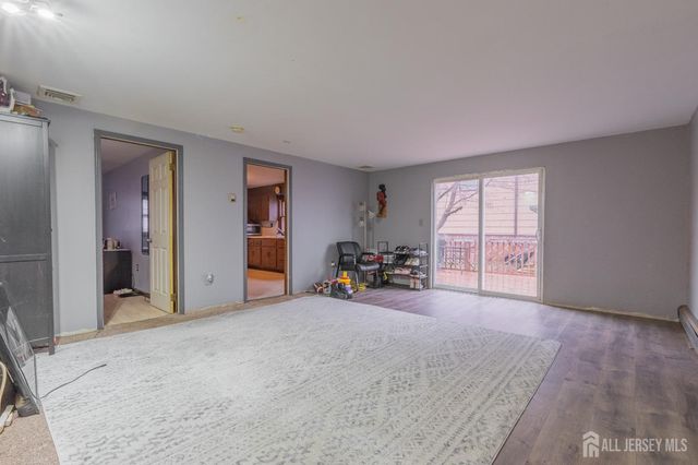 2393 Steuben St, Union Twp, NJ 07083