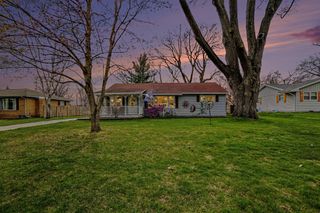 1033 N Beechwood Street, Ludington, MI 49431