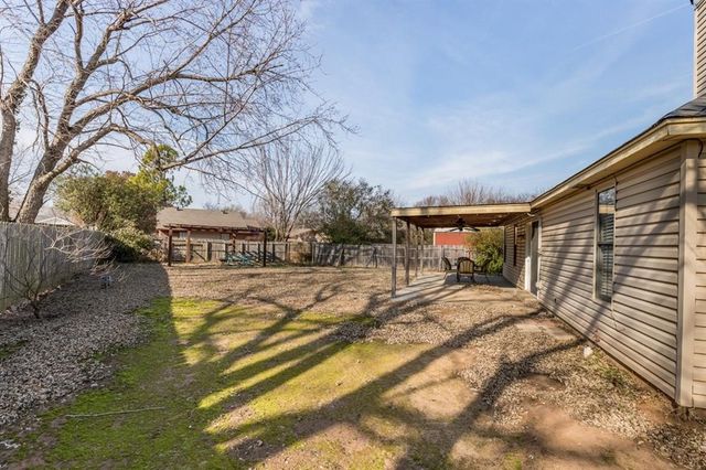 904 Merlin Circle, Norman, OK 73072