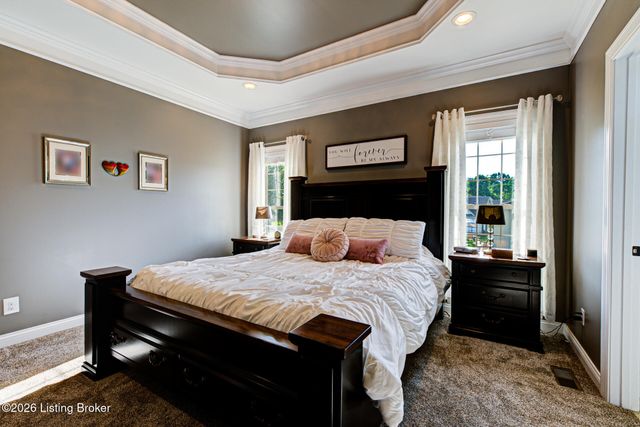 454 Cedar Creek Rd, Louisville, KY 40229