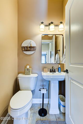 454 Cedar Creek Rd, Louisville, KY 40229