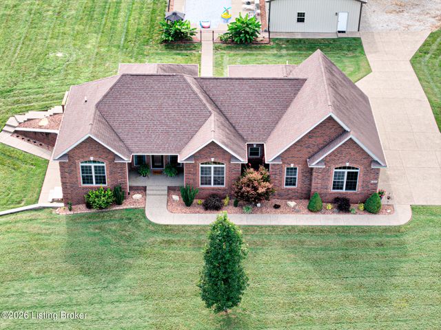 454 Cedar Creek Rd, Louisville, KY 40229