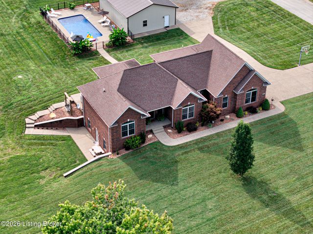 454 Cedar Creek Rd, Louisville, KY 40229