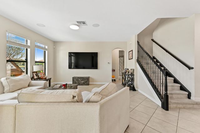 5500 Sandbirch Way, Lake Worth, FL 33463