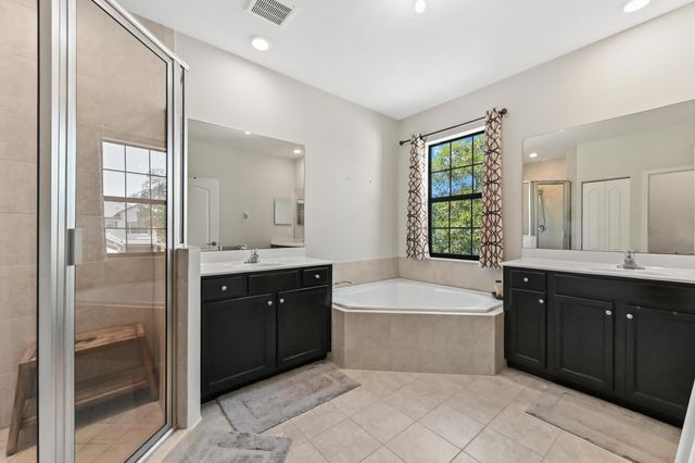 5500 Sandbirch Way, Lake Worth, FL 33463