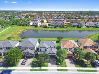5500 Sandbirch Way, Lake Worth, FL 33463