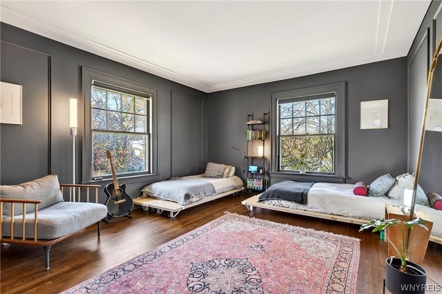3 Clarendon Place, Buffalo, NY 14209