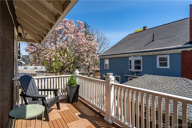 3 Clarendon Place, Buffalo, NY 14209