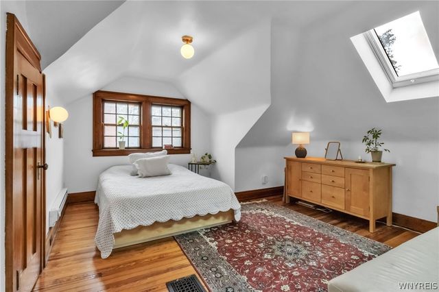3 Clarendon Place, Buffalo, NY 14209