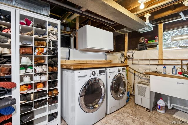 3 Clarendon Place, Buffalo, NY 14209