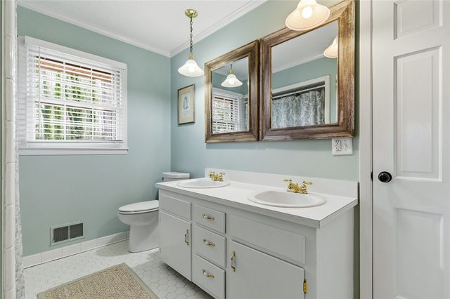 106 Cherokee Circle, Anderson, SC 29621