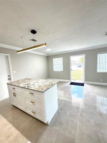 1020 NW 26th Avenue, Fort Lauderdale, FL 33311