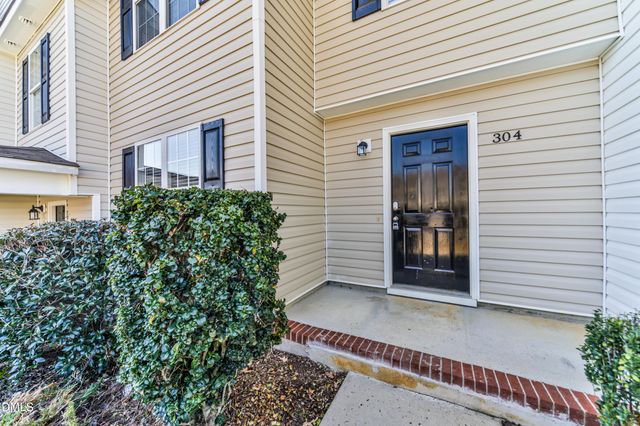 304 Whitehall Court, Clayton, NC 27520