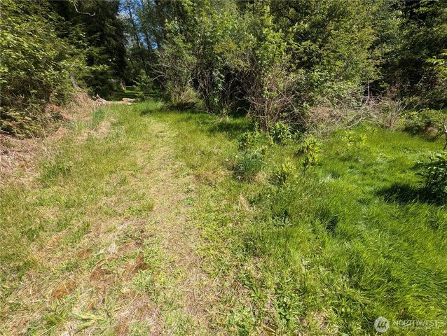 235 Delta Wing Drive, Forks, WA 98331