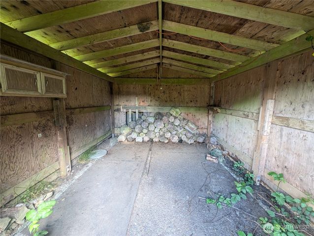 235 Delta Wing Drive, Forks, WA 98331